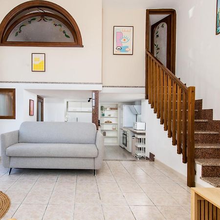 Oliviers -Agreable 2 Pieces Dans Maison Bourgeoise Mentone Esterno foto