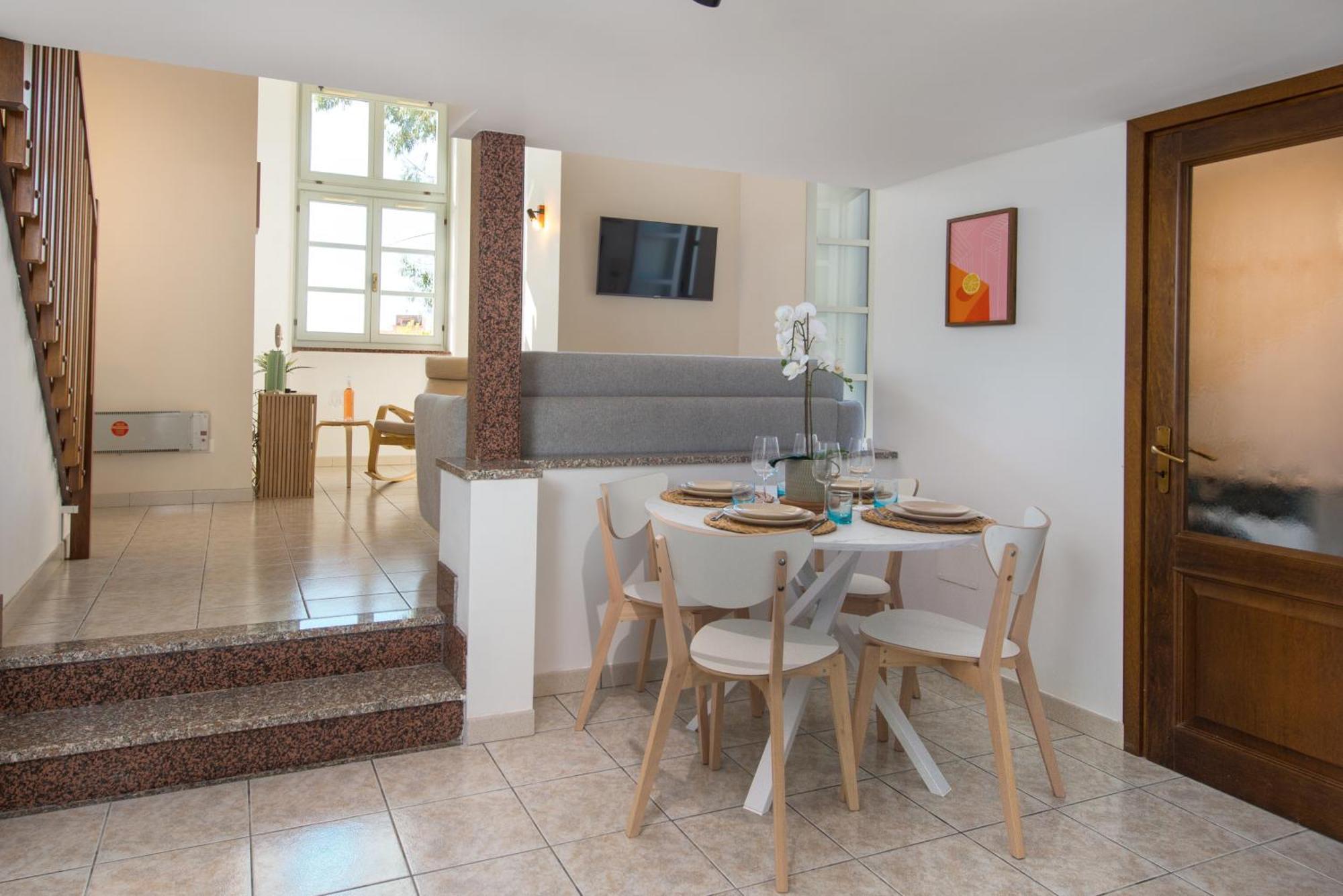 Oliviers -Agreable 2 Pieces Dans Maison Bourgeoise Mentone Esterno foto
